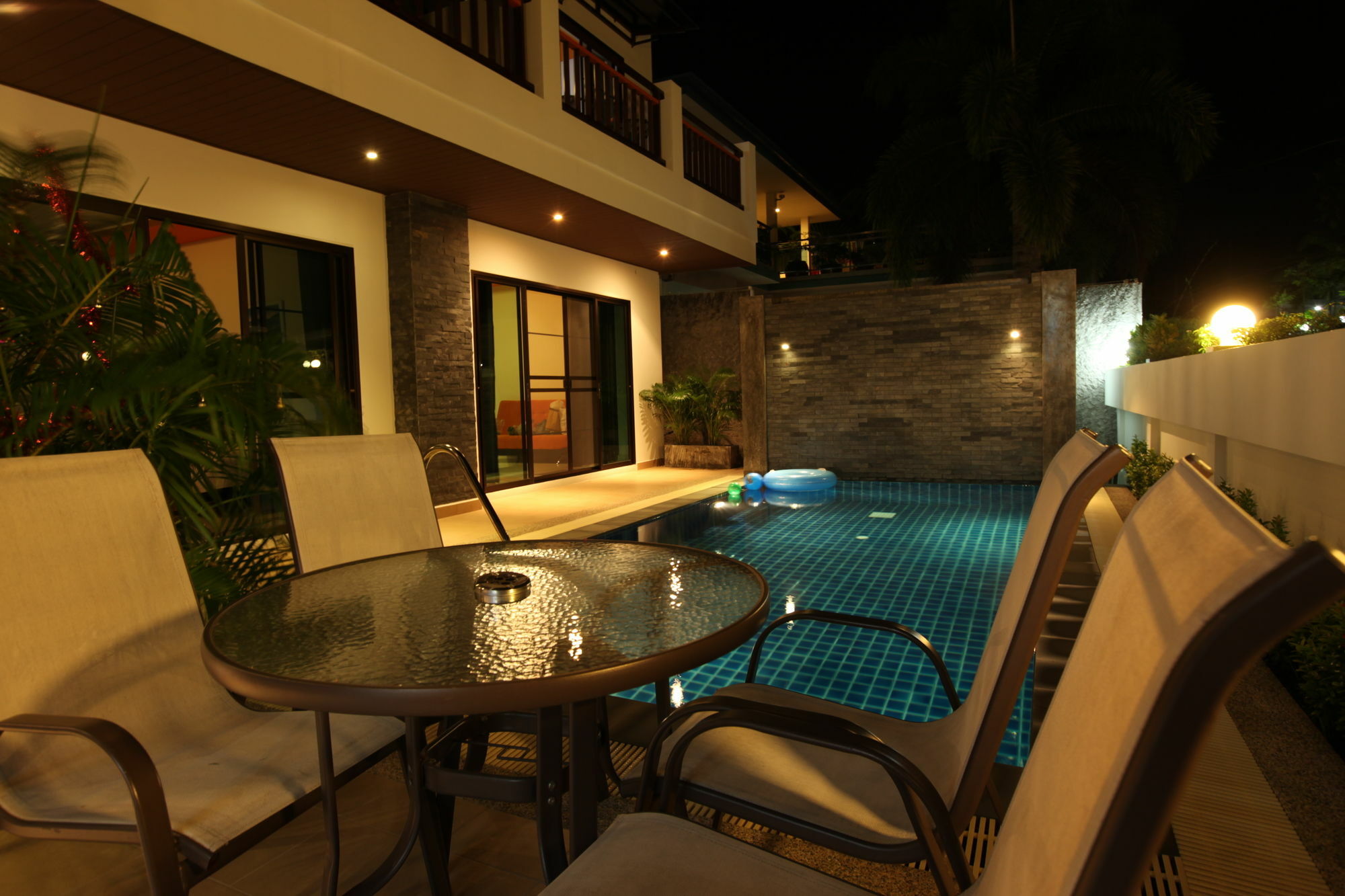 Duangjai Residence Rawai Екстер'єр фото
